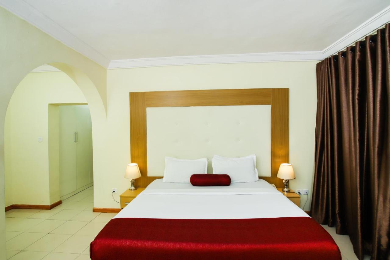 Chateux De Atlantique Hotel Aliayabiagba Exterior foto